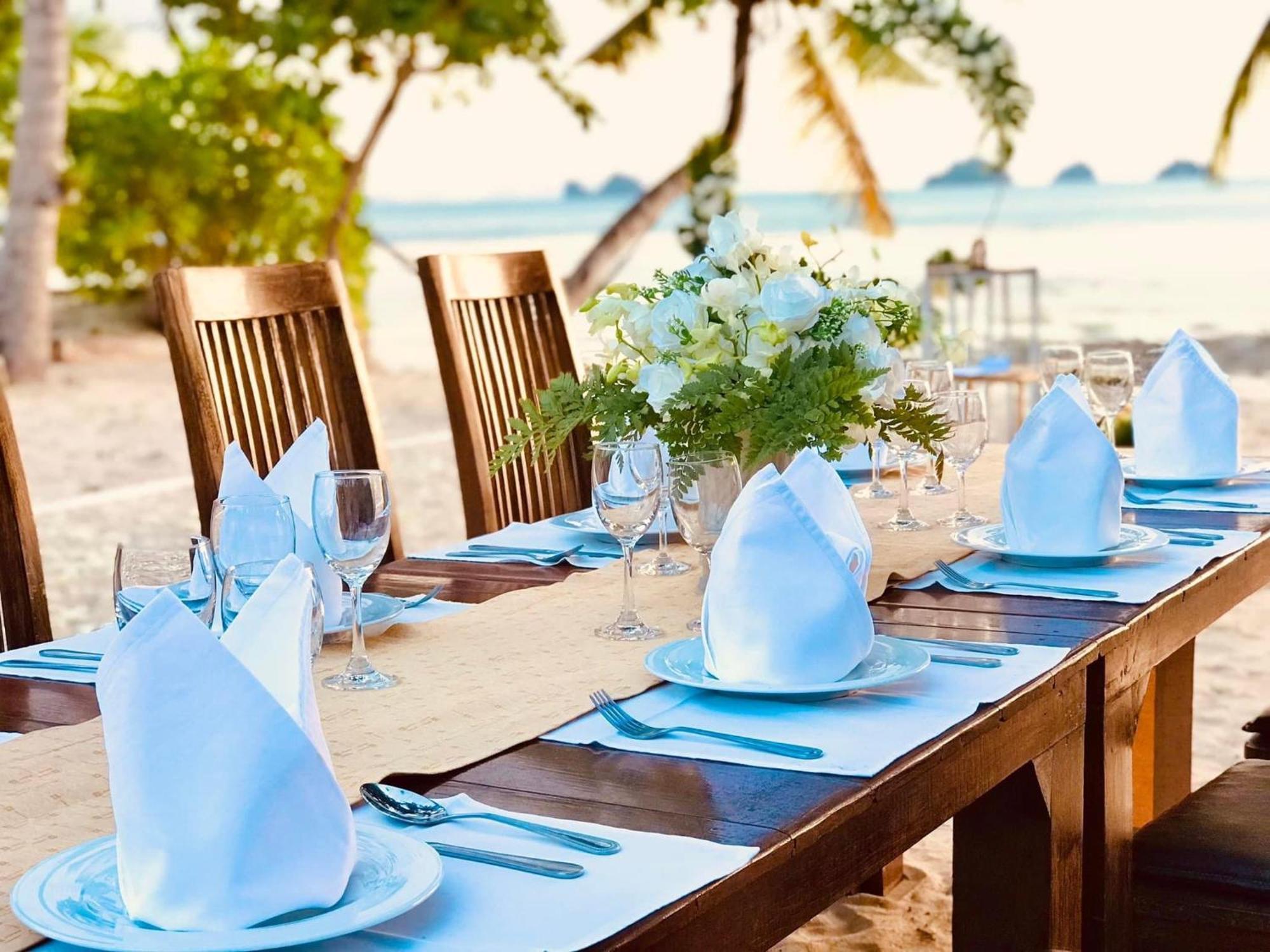 Hotel Am Samui Taling Ngam Beach